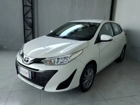 TOYOTA YARIS 1.5 16V FLEX XL PLUS CONNECT MULTIDRIVE TOYOTA YARIS 1.5 16V FLEX XL PLUS CONNECT MULTIDRIVE