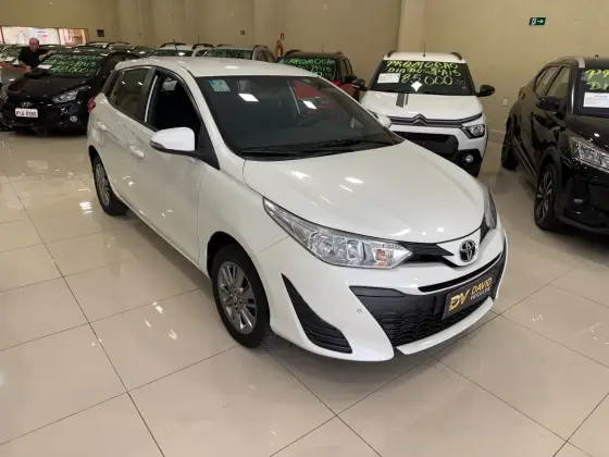 TOYOTA YARIS 1.5 16V FLEX XL PLUS CONNECT MULTIDRIVE TOYOTA YARIS 1.5 16V FLEX XL PLUS CONNECT MULTIDRIVE