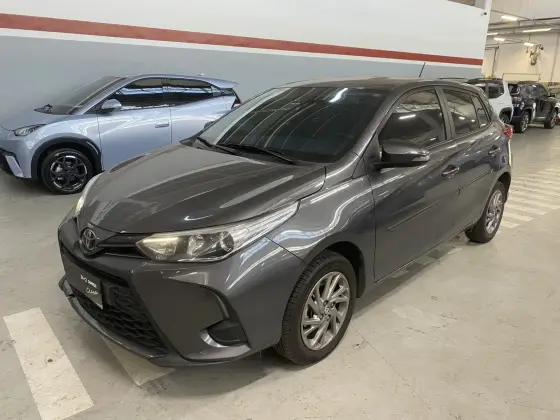 TOYOTA YARIS 1.5 16V FLEX XS CONNECT MULTIDRIVE TOYOTA YARIS 1.5 16V FLEX XS CONNECT MULTIDRIVE