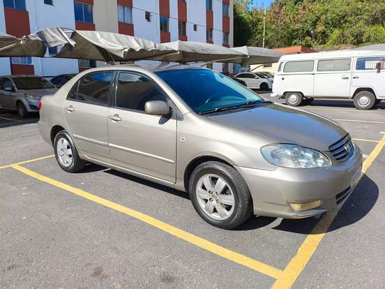 TOYOTA-COROLLA-2003