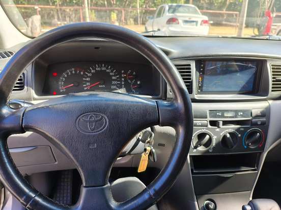 TOYOTA-COROLLA-1.6 XLI 16V GASOLINA 4P AUTOMÁTICO TOYOTA-COROLLA-2003