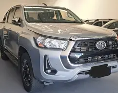 TOYOTA HILUX 2.8 D-4D TURBO DIESEL CD SRV 4X4 AUTOMÁTICO TOYOTA HILUX 2.8 D-4D TURBO DIESEL CD SRV 4X4 AUTOMÁTICO