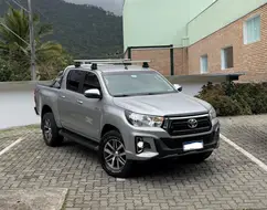 TOYOTA HILUX 2.8 SRV 4X4 CD 16V DIESEL 4P AUTOMÁTICO TOYOTA HILUX 2.8 SRV 4X4 CD 16V DIESEL 4P AUTOMÁTICO