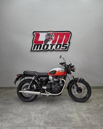 TRIUMPH BONNEVILLE T100 900 