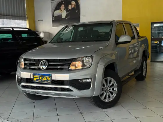 VOLKSWAGEN AMAROK 2.0 COMFORTLINE 4X4 CD 16V TURBO INTERCOOLER DIESEL 4P AUTOMÁTICO VOLKSWAGEN AMAROK 2.0 COMFORTLINE 4X4 CD 16V TURBO INTERCOOLER DIESEL 4P AUTOMÁTICO