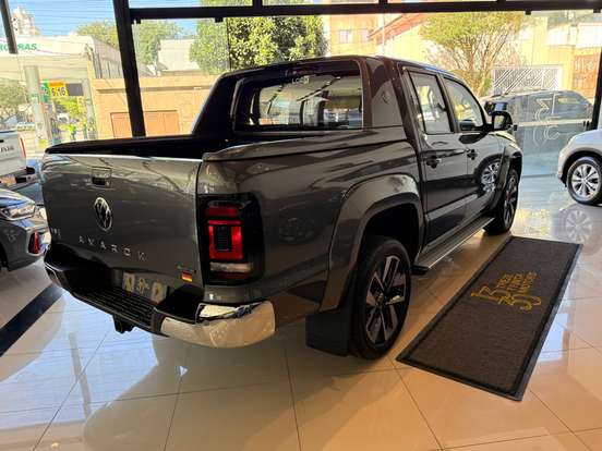 VOLKSWAGEN-AMAROK-3.0 V6 TDI DIESEL EXTREME CD 4MOTION AUTOMÁTICO VOLKSWAGEN-AMAROK-2025