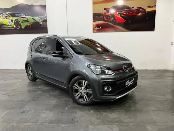 VOLKSWAGEN CROSS UP 1.0 TSI 12V FLEX 4P MANUAL VOLKSWAGEN CROSS UP 1.0 TSI 12V FLEX 4P MANUAL