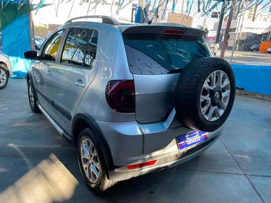 VOLKSWAGEN-CROSSFOX-1.6 MI FLEX 8V 4P MANUAL VOLKSWAGEN-CROSSFOX-2012