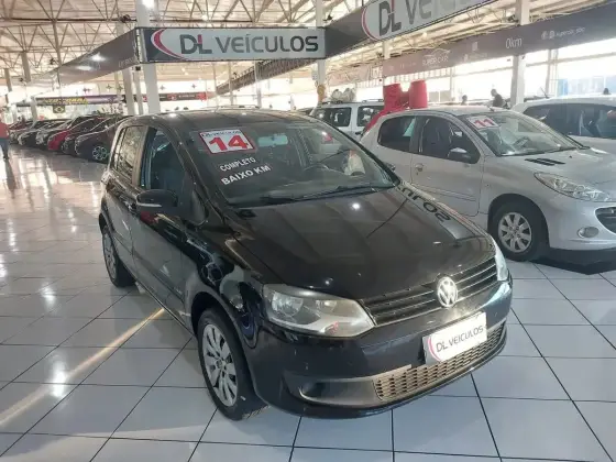 VOLKSWAGEN FOX 1.6 MI 8V FLEX 4P AUTOMATIZADO VOLKSWAGEN FOX 1.6 MI 8V FLEX 4P AUTOMATIZADO