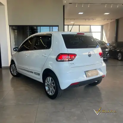 VOLKSWAGEN-FOX-1.6 MSI TOTAL FLEX CONNECT 4P MANUAL VOLKSWAGEN-FOX-2019