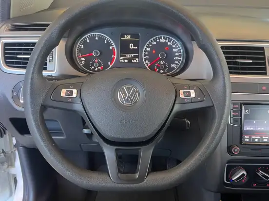 VOLKSWAGEN-FOX-1.6 MSI TOTAL FLEX CONNECT 4P MANUAL VOLKSWAGEN-FOX-2019
