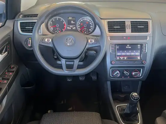 VOLKSWAGEN-FOX-1.6 MSI TOTAL FLEX CONNECT 4P MANUAL VOLKSWAGEN-FOX-2019