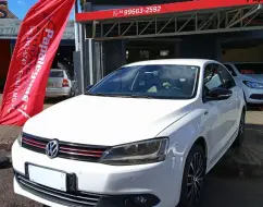 VOLKSWAGEN JETTA 2.0 TSI HIGHLINE 200CV GASOLINA 4P TIPTRONIC VOLKSWAGEN JETTA 2.0 TSI HIGHLINE 200CV GASOLINA 4P TIPTRONIC