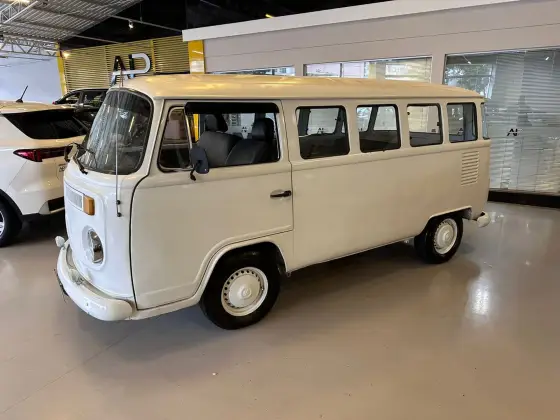 VOLKSWAGEN KOMBI 1.6 STD 8V GASOLINA 3P MANUAL VOLKSWAGEN KOMBI 1.6 STD 8V GASOLINA 3P MANUAL