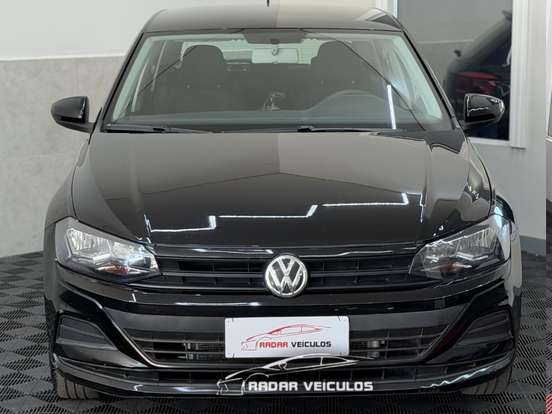 VOLKSWAGEN-POLO-2020