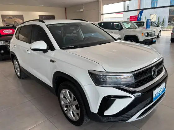 VOLKSWAGEN TAOS 1.4 250 TSI TOTAL FLEX COMFORTLINE AUTOMÁTICO VOLKSWAGEN TAOS 1.4 250 TSI TOTAL FLEX COMFORTLINE AUTOMÁTICO