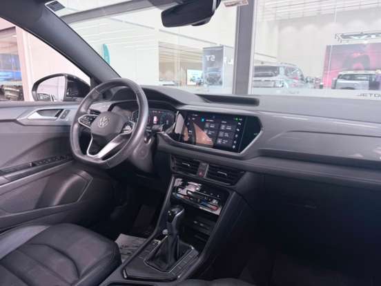 VOLKSWAGEN-TAOS-1.4 250 TSI TOTAL FLEX HIGHLINE AUTOMÁTICO VOLKSWAGEN-TAOS-2023