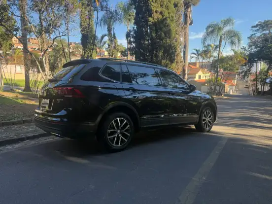 VOLKSWAGEN-TIGUAN-2018