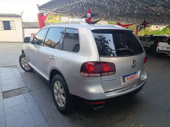 VOLKSWAGEN-TOUAREG-4.2 FSI V8 32V GASOLINA 4P TIPTRONIC VOLKSWAGEN-TOUAREG-2010