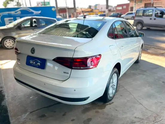 VOLKSWAGEN-VIRTUS-1.6 MSI TOTAL FLEX AUTOMÁTICO VOLKSWAGEN-VIRTUS-2020