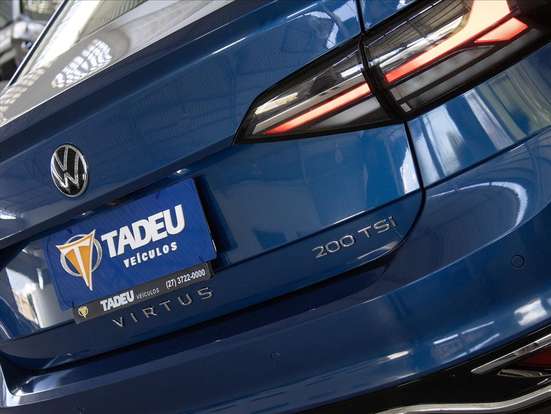 VOLKSWAGEN-VIRTUS-2023