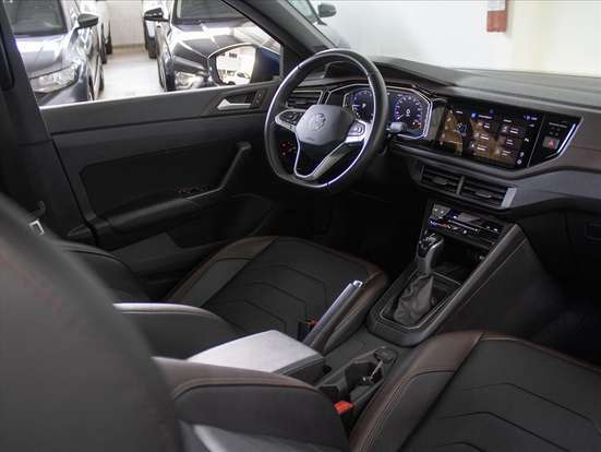 VOLKSWAGEN-VIRTUS-2023