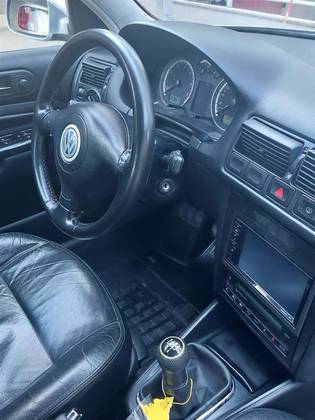 VOLKSWAGEN GOLF 1.6 MI GENERATION 8V GASOLINA 4P MANUAL