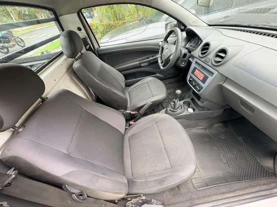 VOLKSWAGEN-SAVEIRO-2018