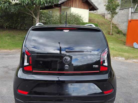 VOLKSWAGEN-UP-1.0 TSI PEPPER 12V FLEX 4P MANUAL VOLKSWAGEN-UP-2017