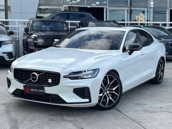 VOLVO-S60-2020