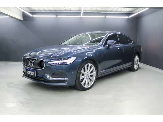 VOLVO-S90-2.0 T8 HYBRID INSCRIPTION AWD GEARTRONIC VOLVO-S90-2018