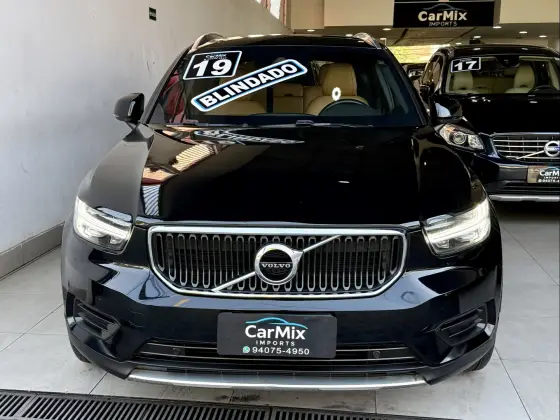 VOLVO XC40 2.0 T5 GASOLINA MOMENTUM AWD GEARTRONIC VOLVO XC40 2.0 T5 GASOLINA MOMENTUM AWD GEARTRONIC