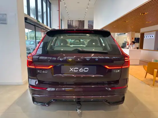 VOLVO-XC60-2026