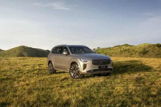 VOLVO XC90 2.0 T8 PHEV PLUS AWD GEARTRONIC