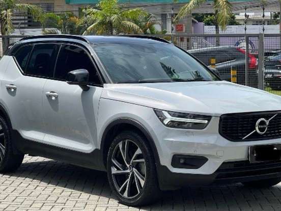 VOLVO-XC40-1.5 T5 RECHARGE R-DESIGN GEARTRONIC VOLVO-XC40-2020