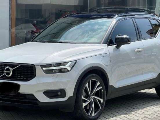 VOLVO-XC40-1.5 T5 RECHARGE R-DESIGN GEARTRONIC VOLVO-XC40-2020