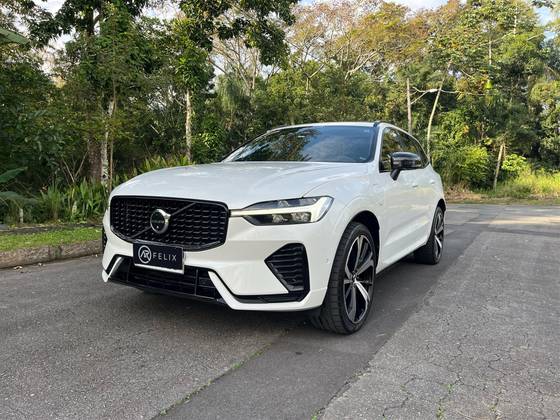 VOLVO XC60 2.0 T8 RECHARGE ULTIMATE DARK AWD GEARTRONIC