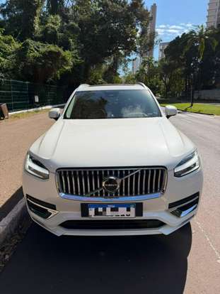 VOLVO-XC90-2024