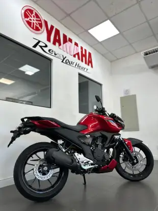 YAMAHA-FZ15 FAZER CONNECTED ABS YAMAHA-FZ15 FAZER CONNECTED ABS-2025