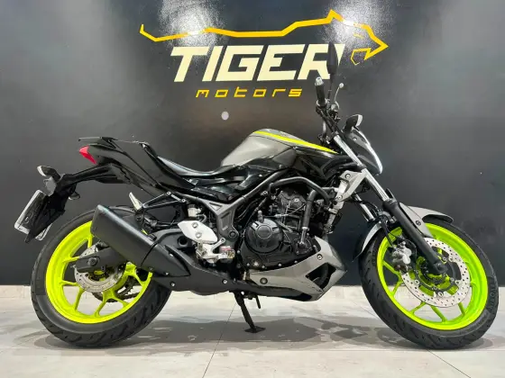 YAMAHA MT-03 ABS YAMAHA MT-03 ABS