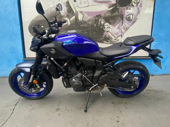 YAMAHA MT-07 CONNECTED ABS YAMAHA MT-07 CONNECTED ABS