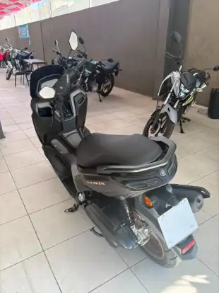 YAMAHA-NMAX CONNECTED 160 ABS-2025