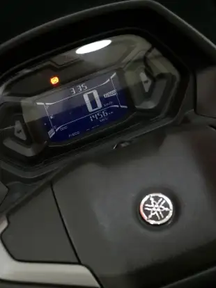 YAMAHA-NMAX CONNECTED 160 ABS-2025