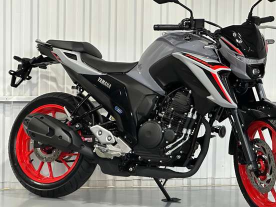 YAMAHA-FZ25 FAZER CONNECTED ABS-2026