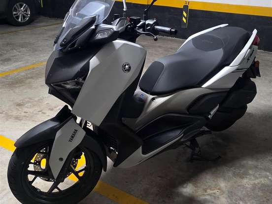 YAMAHA-XMAX 250 CONNECTED ABS YAMAHA-XMAX 250 CONNECTED ABS-2025