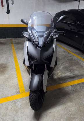 YAMAHA-XMAX 250 CONNECTED ABS-2025