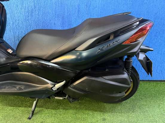 YAMAHA-XMAX ABS-2023