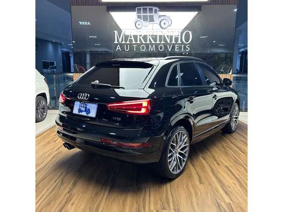 AUDI-Q3-2018