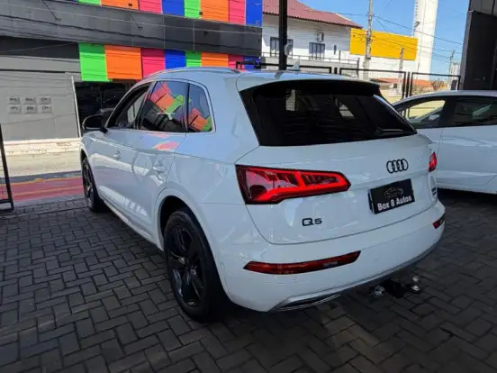 AUDI-Q5-2.0 TFSI GASOLINA AMBIENTE S TRONIC AUDI-Q5-2017