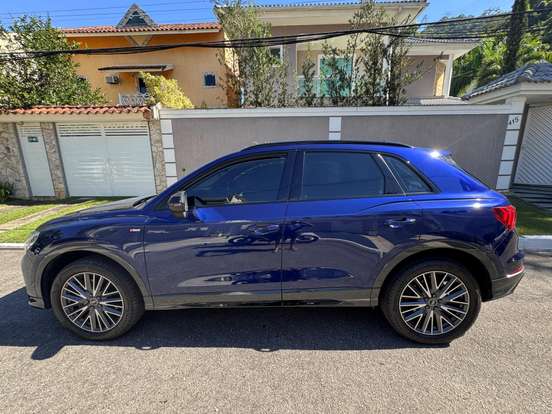 AUDI-Q3-2.0 40 TFSI GASOLINA PERFORMANCE BLACK QUATTRO TIPTRONIC AUDI-Q3-2023